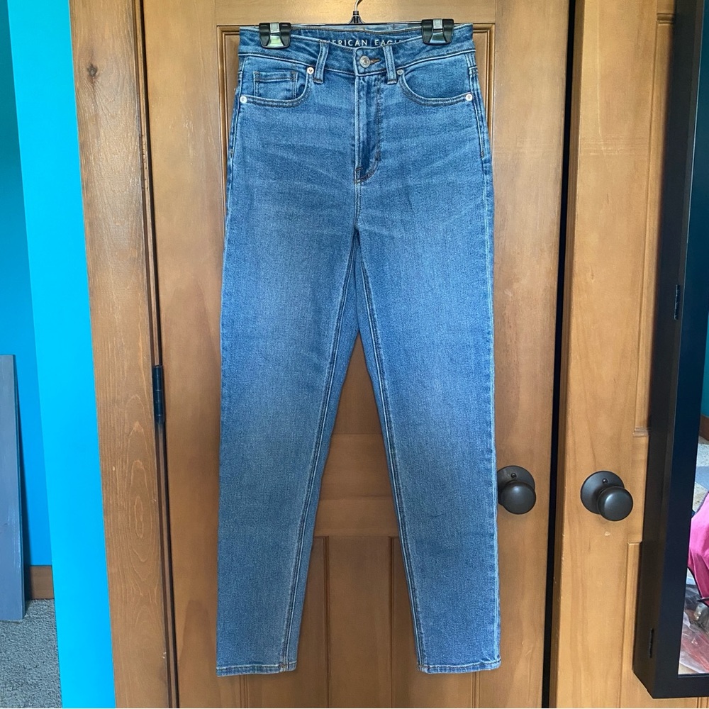 American Eagle Mom Jeans